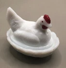Vintage Westmoreland 3.5” Milk Glass Hen On Nest