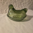 Vintage rare Hazel-Atlas Continental Glass Green Hen On Nest with crack  — photo 3