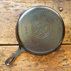 Vintage GRISWOLD Cast Iron SKILLET Frying Pan # 8 LARGE BLOCK LOGO - Ironspoon
