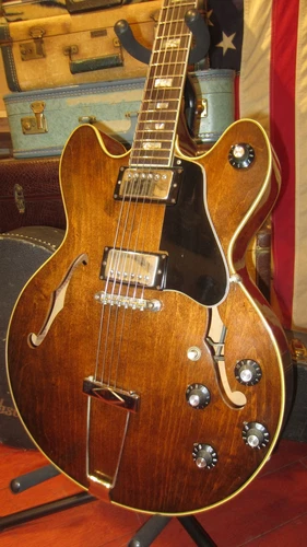 Vintage 1970 Gibson ES-150 D Walnut w/ Original Hardshell Case