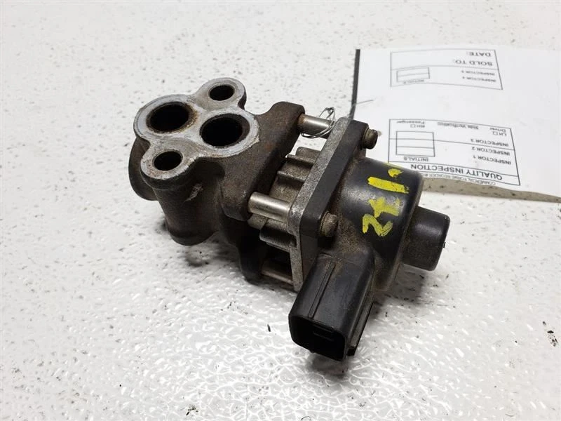 Mazda 626 1998-2003 válvula EGR OEM FSY1203009U Foto 4 de 4