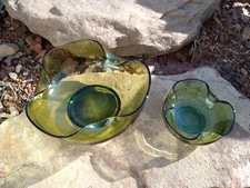 Anchor Hocking Mid-Century Modern Avocado Green Glass Chip And Dip Bowl Vintage