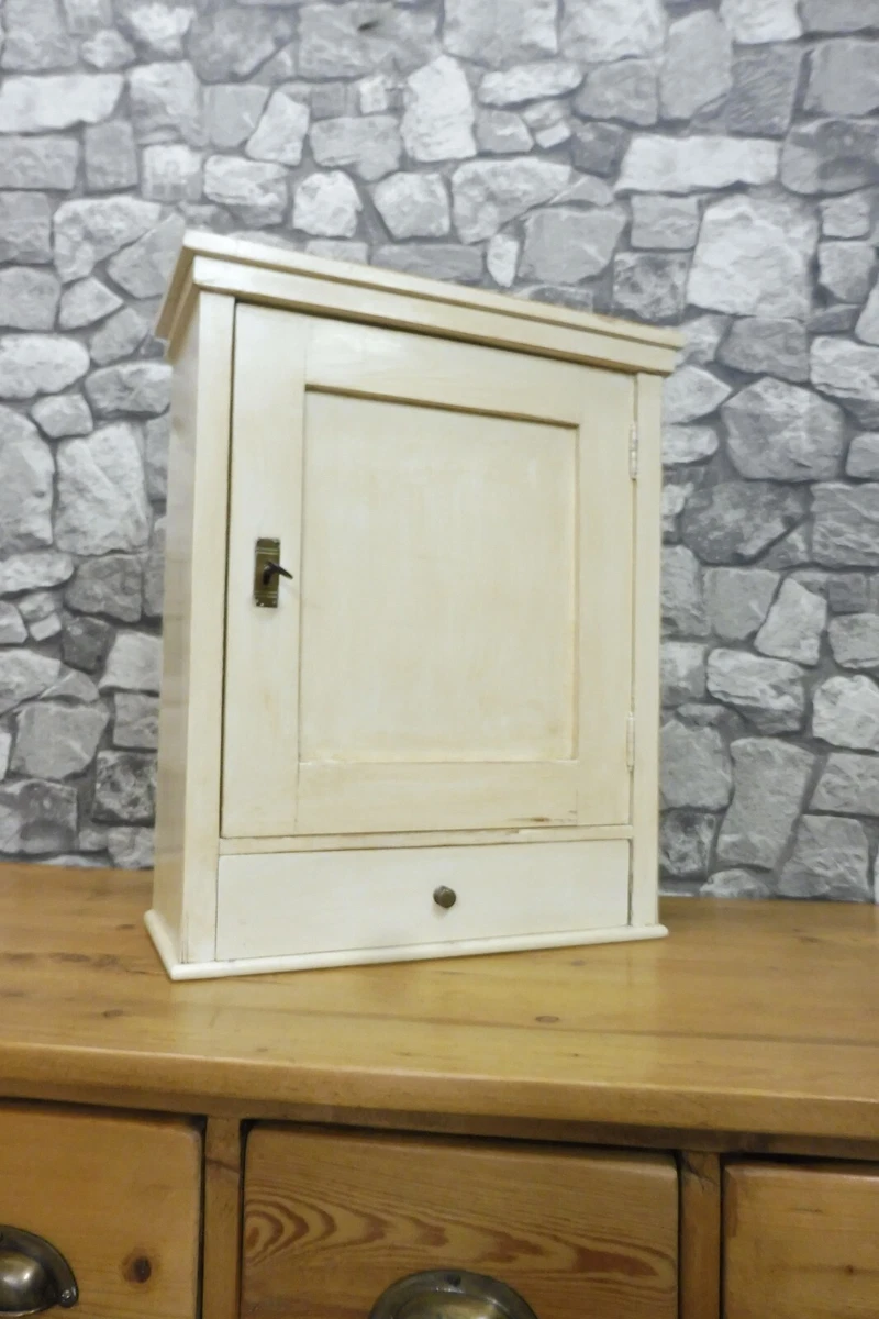 Shabby Chic Bathroom Wall Matttroy