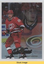 2022-23 Fleer Ultra Flair Showcase Showstopper Row 2 Martin Necas #12 READ 0he