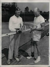 1949 Press Photo Bill Veeck & Lloyd Budge Playing Tennis - nea18127