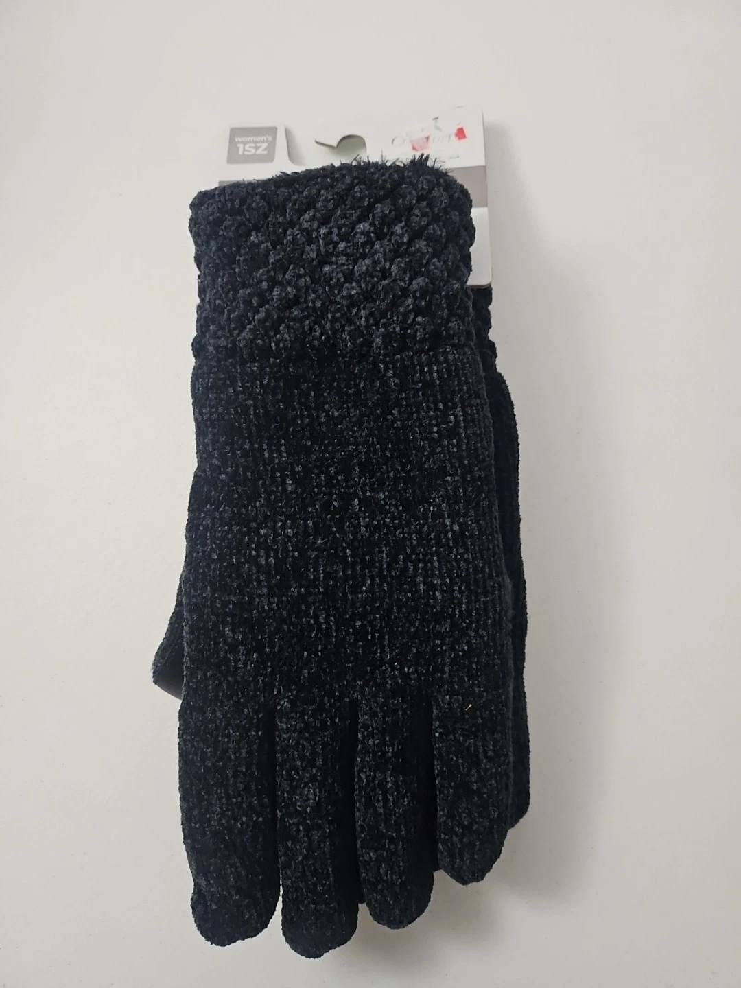 ISOTONER Womens Chenille Cable Knit Gloves SmarTouch Black One Size $44 NWT