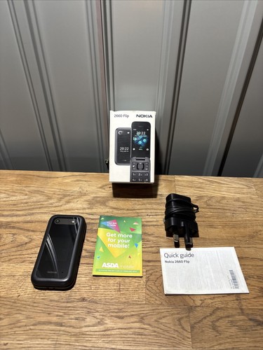 Nokia 2660 Mobile Flip Phone 48MB RAM 2.8" 4G SIM Free 128MB Black