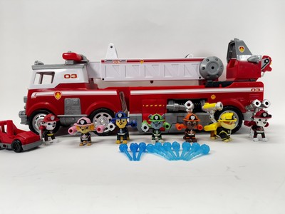 Paw Patrol Ultimate Rescue Marshall Fire Truck + Pup Water Cannons Missile Darts