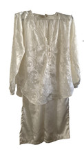 Victoria's Secret Women's Medium 2 Piece Ivory Pajama Set Lace Missing Button
