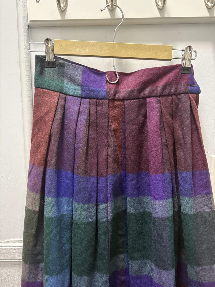 Falda vintage Ann Taylor para mujer 8 cuadros mezcla de lana plisada hecha en Francia años 90 Foto 2 de 4
