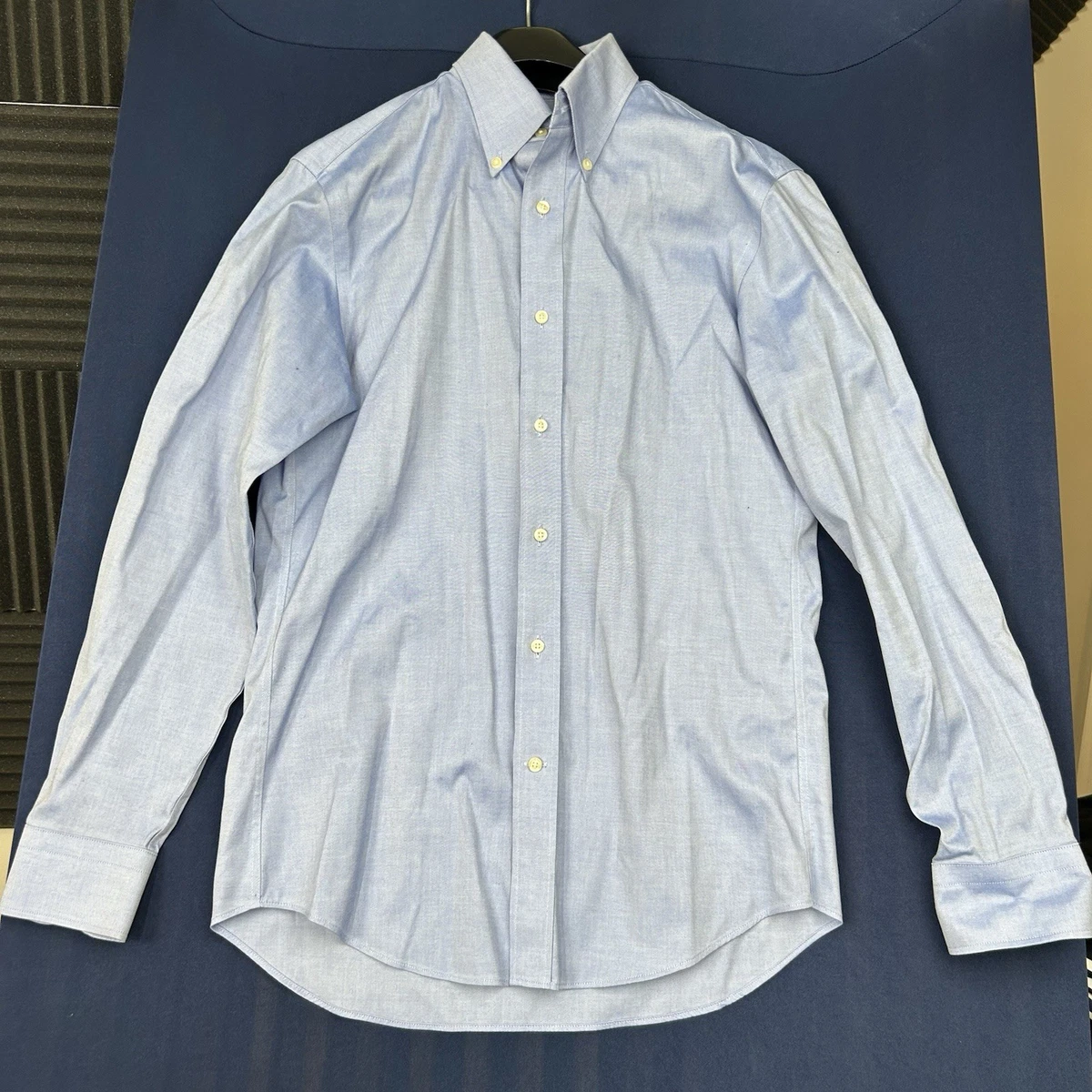 white christmas dresses Mens Grey Uniqlo Oxford Shirt: Size Medium main image 0