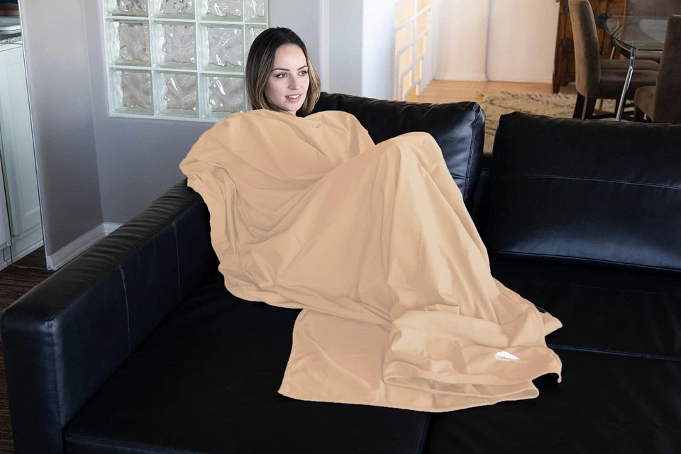 Manta de Viaje BlueHills Almohada Compacta Ligera Avión Beige Foto 4 de 4