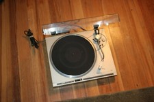 VINTAGE PIONEER PL-100 TURNTABLE