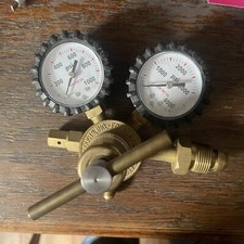 Uniweld RHP400 Nitrogen Regulator With 0-400 PSI Delivery Pressure