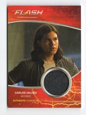 The Flash Season 2 Wardrobe Relic Card M09 Carlos Valdes as Cisco