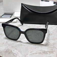 GENTLE MONSTER Sunglasses Pre-Owned Designer Sunglasses Black Authentic M03365