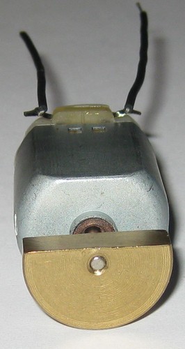 2 X Compact Vibrator DC Motor - 6 VDC - 3000 RPM - Large Offset Weight - Picture 3 of 6