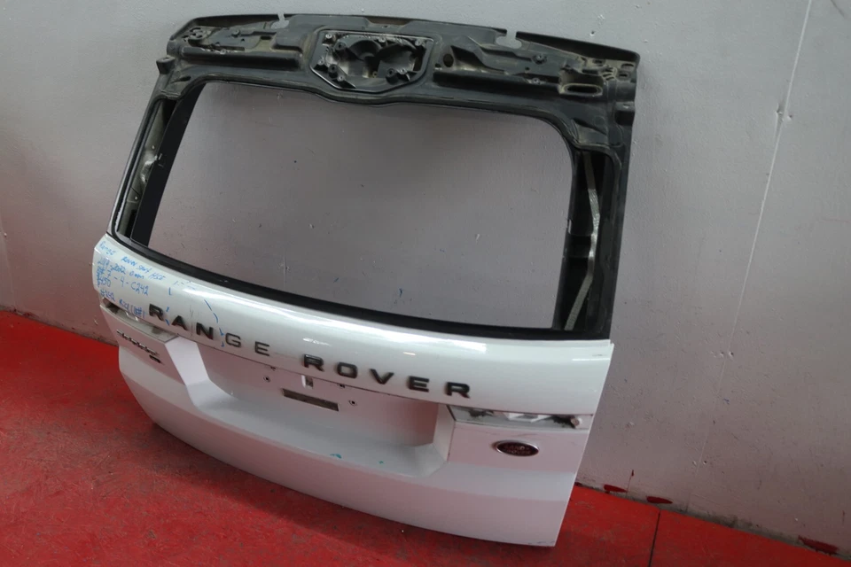 2014 2022 LAND ROVER RANGE ROVER SPORT HSE REAR LIFTGATE SHELL OEM Foto 2 de 4