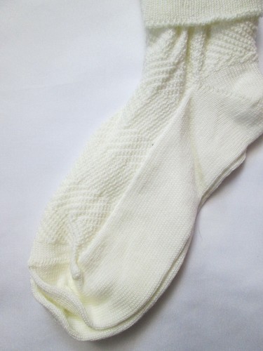 NEW Gymboree Vintage XL/XXL Cream Textured FoldOver Cuff Knit Socks 5-7yrs 11-13 - Picture 2 of 4