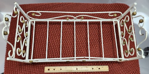 Vintage White Metal Wrought Iron Sales Sample Toy Doll Bed Gold Accent - Picture 8 of 16