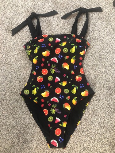 Wild Fable New Womens Medium One Piece Bathing Suit Swim Padded Fruit Print