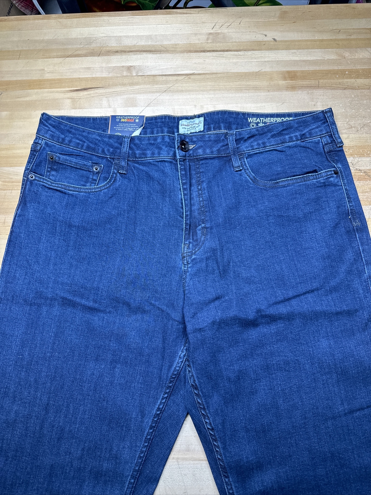 NEW Weatherproof Vintage Men's Stretch Relaxed Fit Jeans 38x32 Blue