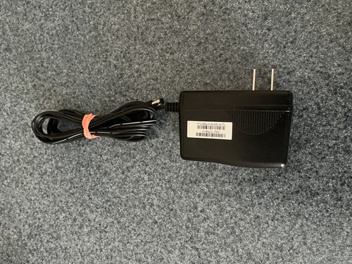 NETGEAR DUAL BAND GIGABIT AC1750 SMART WIFI ROUTER (R6300V2) - Picture 17 of 22