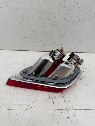 GENUINE OPEL VAUXHALL CASCADA RIGHT DRIVERS INNER TAIL LIGHT LAMP 13483119 - Picture 4 of 9