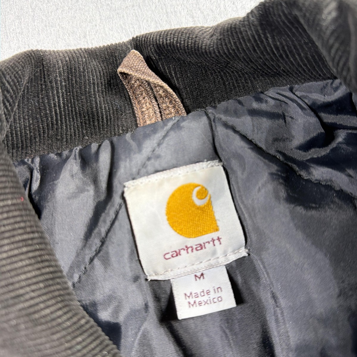 Vintage Carhartt C26 DKB Dark Brown Men M Regular Arctic Quilt
