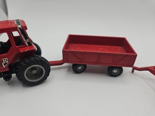 Vintage ERTL International 5088 Tractor with Cab Bailer, Wagon 1:64 - Picture 7 of 15