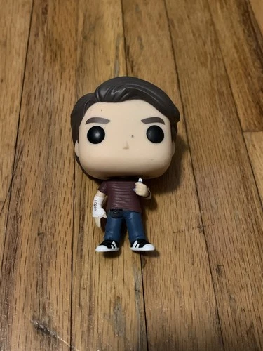 Funko POP! Movies: IT - Eddie Kaspbrak (w/ Broken Arm) #541