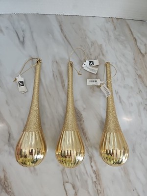 Vintage Living Quarters Tear Drop Gold Tone Glass Ornaments With Glitter (3)