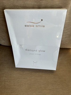 Swiss Smile Diamond Glow Jewel Trilogy Neu Versiegelt Zahnbürsten Zahnpastahalter