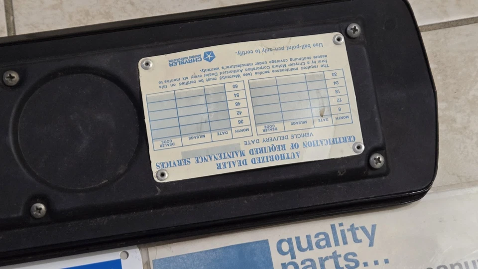 Puerta de guantera Plymouth GTX 1967 completa con insignia y cerradura OEM ¡Bonita!! Foto 4 de 4