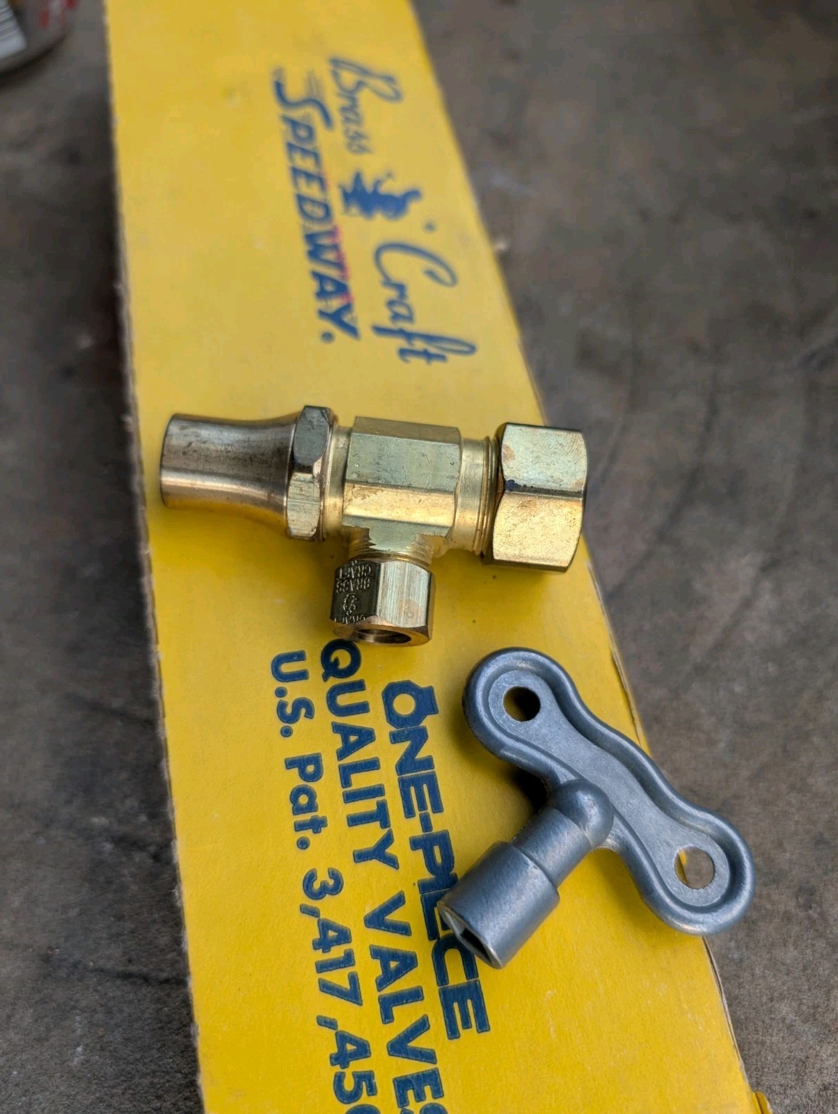 Lot of x5 1/2" BrassCraft CS19 Compression Valve Shutoff Stop 5/8" x 3/8" O.D.