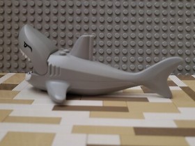 LEGO Great White Shark Minifigure Animal - 6243 8633 Brickbeard's Bounty