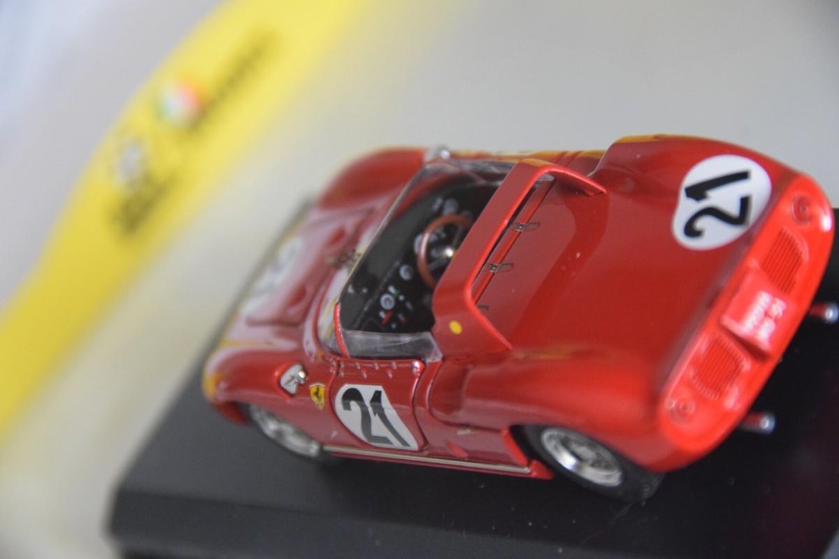 Ferrari 250P N°21 Vainqueur Le Mans 1963 – ART MODEL 1/43 – Modèle Réduit Collection