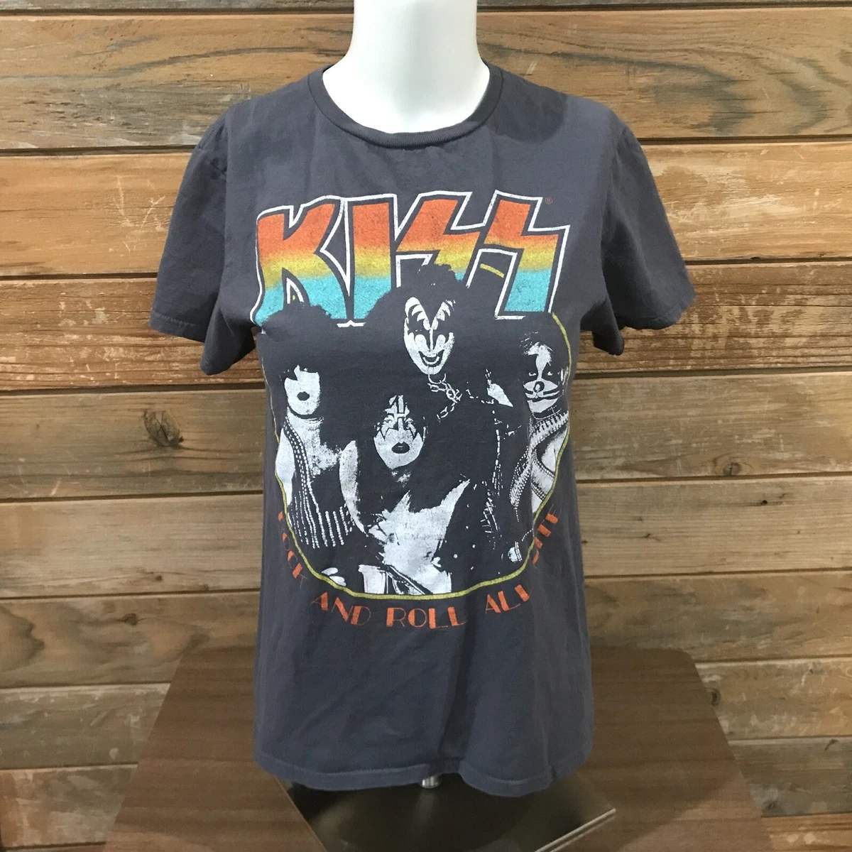 Kiss vintage sales t shirt