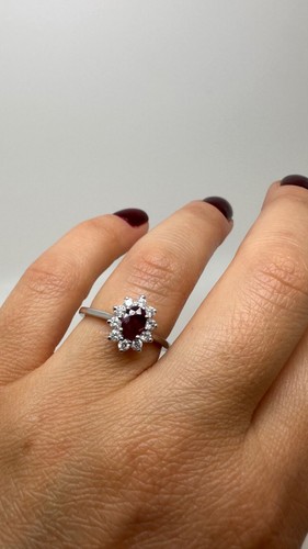 PLATINUM CLUSTER OVAL RUBY AND DIAMONDS RING 0.91CT GG234 - Picture 7 of 19