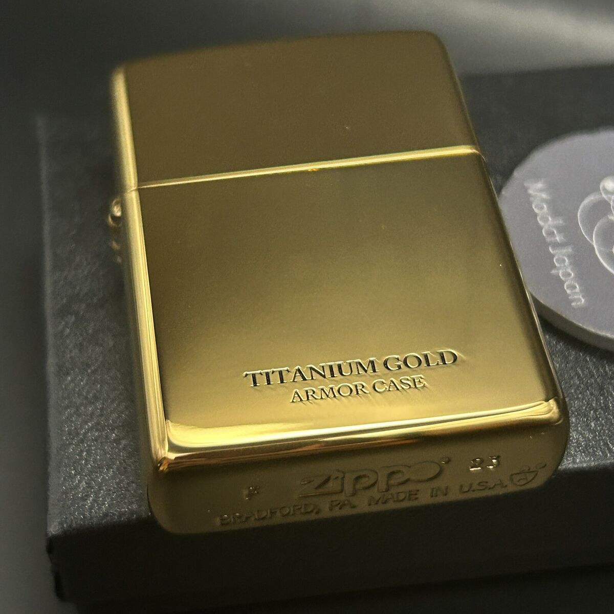 Zippo Armor Case Titanium Gold Side Logo Oil Lighter Etching Zippo Armor Case Titanium Gold Side Logo Oil Lighter Etching