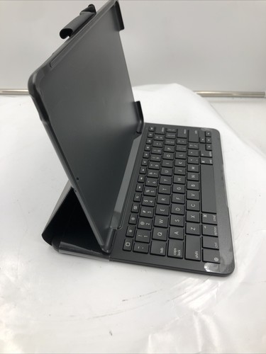 Logitech Slim Folio for iPad Air (3rd Generation) - Picture 2 of 8