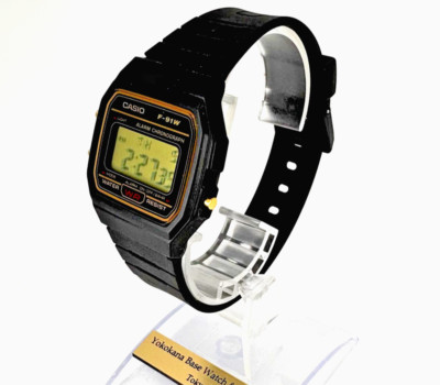 CASIO F-91WG-9QJH Standard Wristwatch Digital Classic