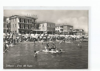 CARTOLINA ITALIA , ITALY , BELLARIA , L' ORA DEL BAGNO