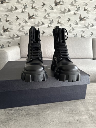 Botas Prada Monolith Negras Re-Nylon Y Cuero Monolith Talla 6 UK 7US - Imagen 13 de 24