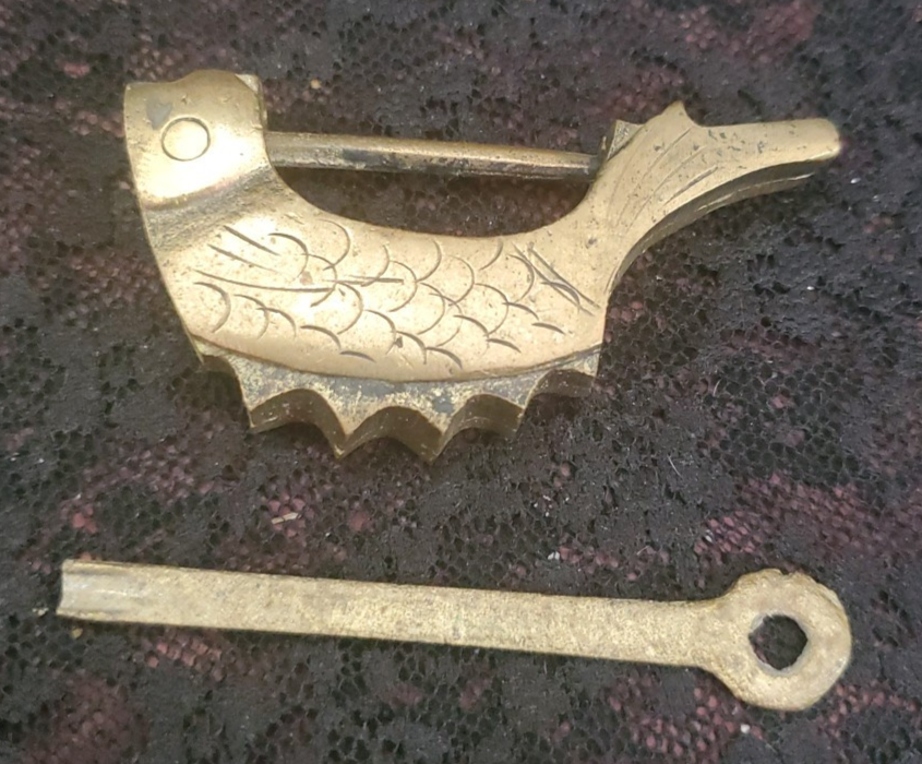 Picture 1 of 4