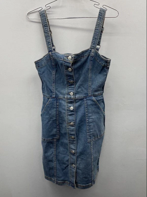 h and m denim dress Summer Style Outfit Check with H&M Short dress in cotton denim featuring a fitted bodice H&M Denim Dresses for Women