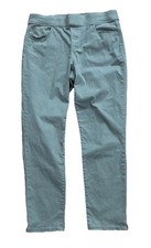 Gloria Vanderbilt Women's Green Slimming Effect Size 6 Pull on Ankle Pants