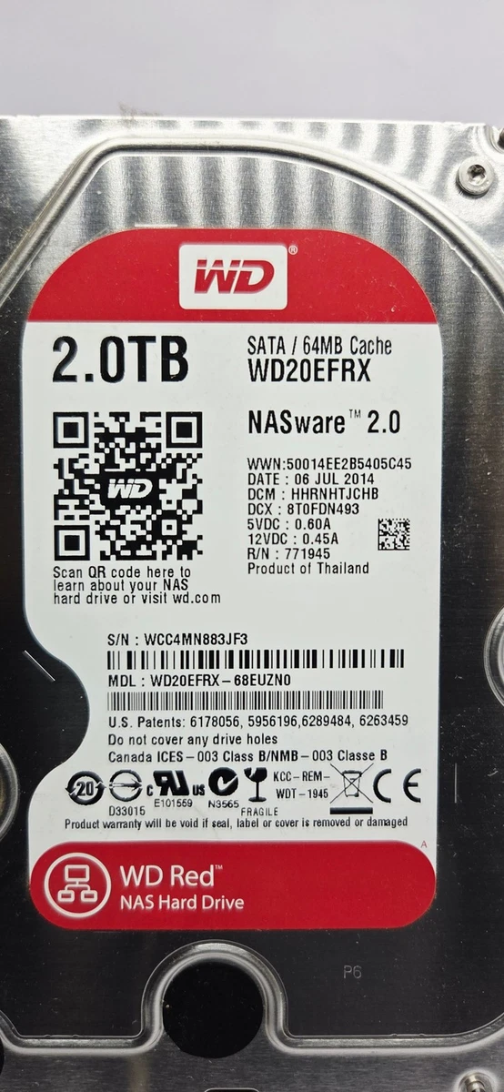 Scheda Madre E SATA 2 Con Cavi RAM E Dischi Rigidi Collegati Fotografia Stock - Immagine di