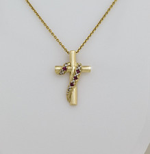 Dezentes, massives CHRISTUS KREUZ mit Rubinen besetzter Ranke, 585 Gold, Cross