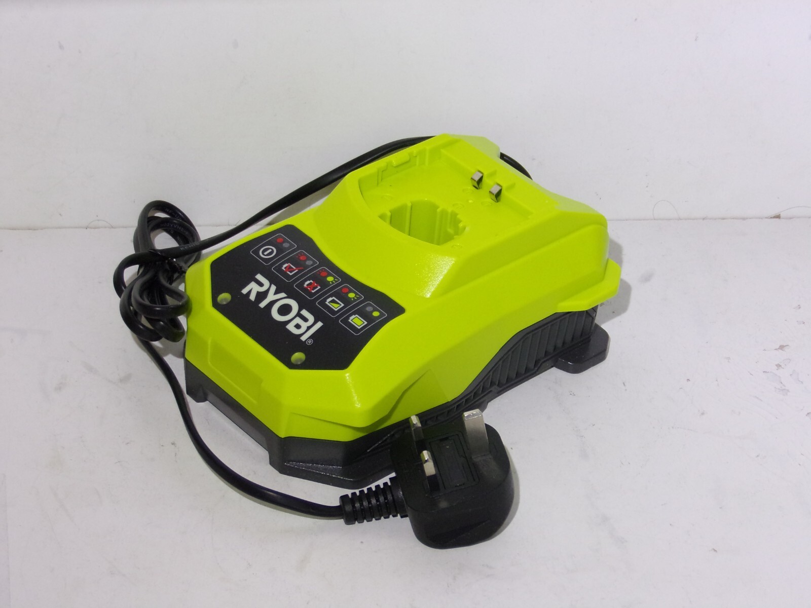 Ryobi BCL14181H 14 4V 18V Lithium Battery Charger 220 240V Fully 